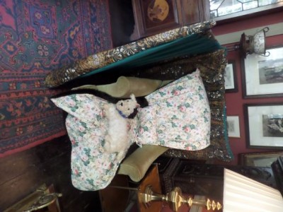 Thomas Hardy's chair Max Gate.JPG