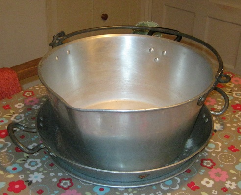 jam kettle.jpg