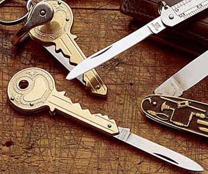 key-shaped-knife-300x250.jpg